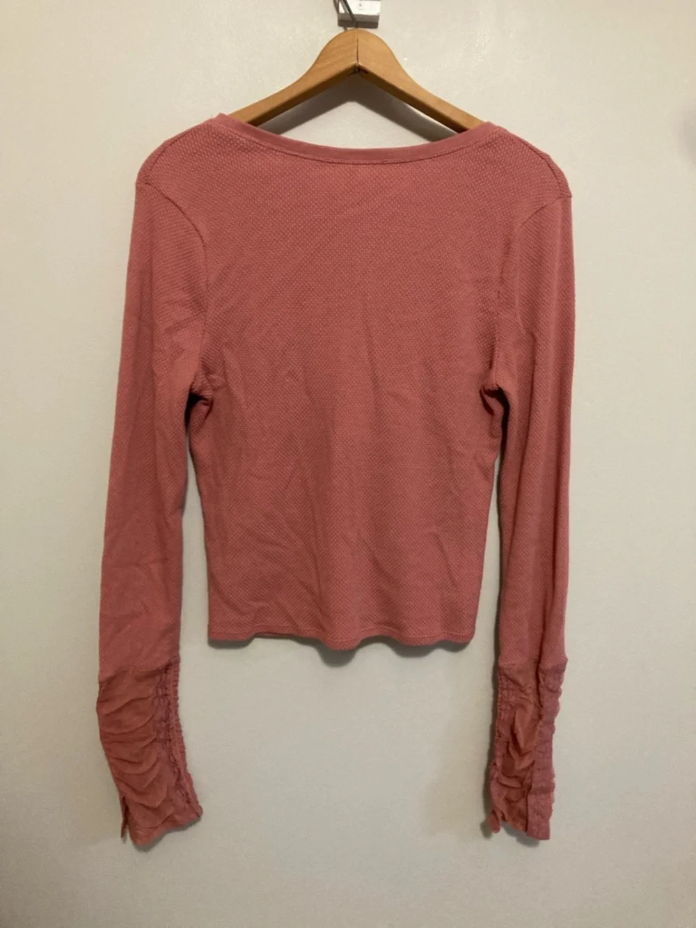 Free People Dusty Rose Pink V-Neck Wear Me Out Ruched Long Sleeve Top Size Large